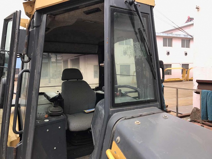 2006 John Deere 750J LGP Bulldozer