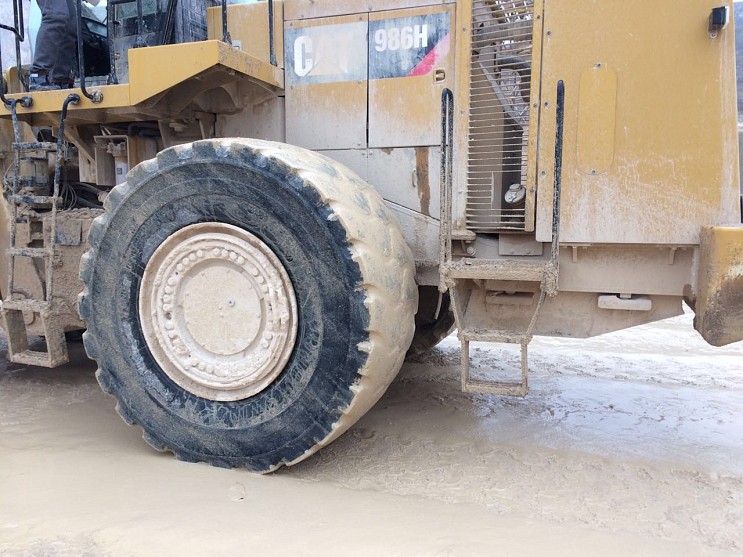 2013 CAT 986H Wheel Loader 7900 Hours